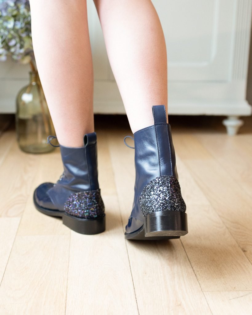 Billie ankle boots in leather and navy patent 3