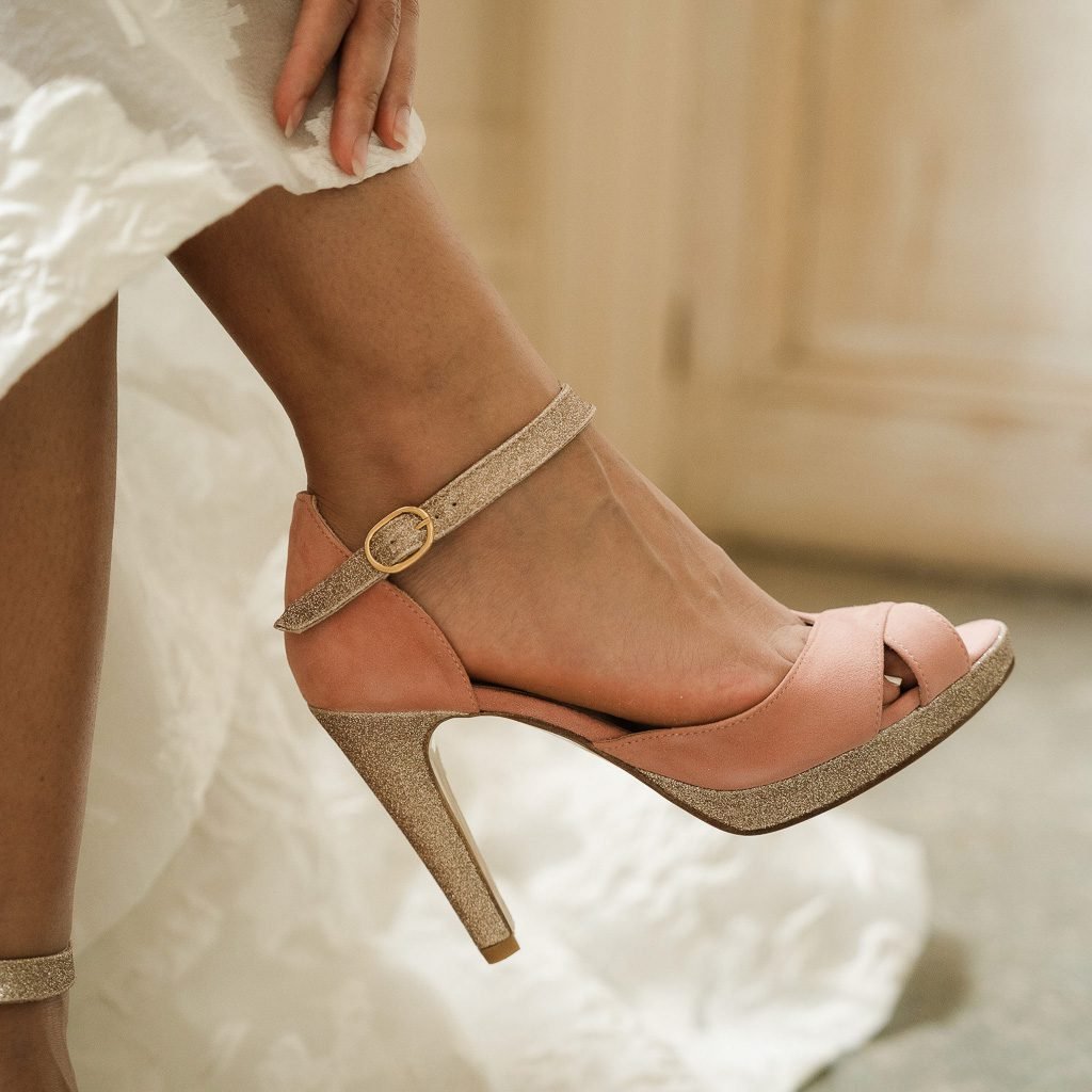Chaussures de mariée nude et rose poudré - Salomé à talons Chaussures de mariée nude et rose poudré - Salomé à talons