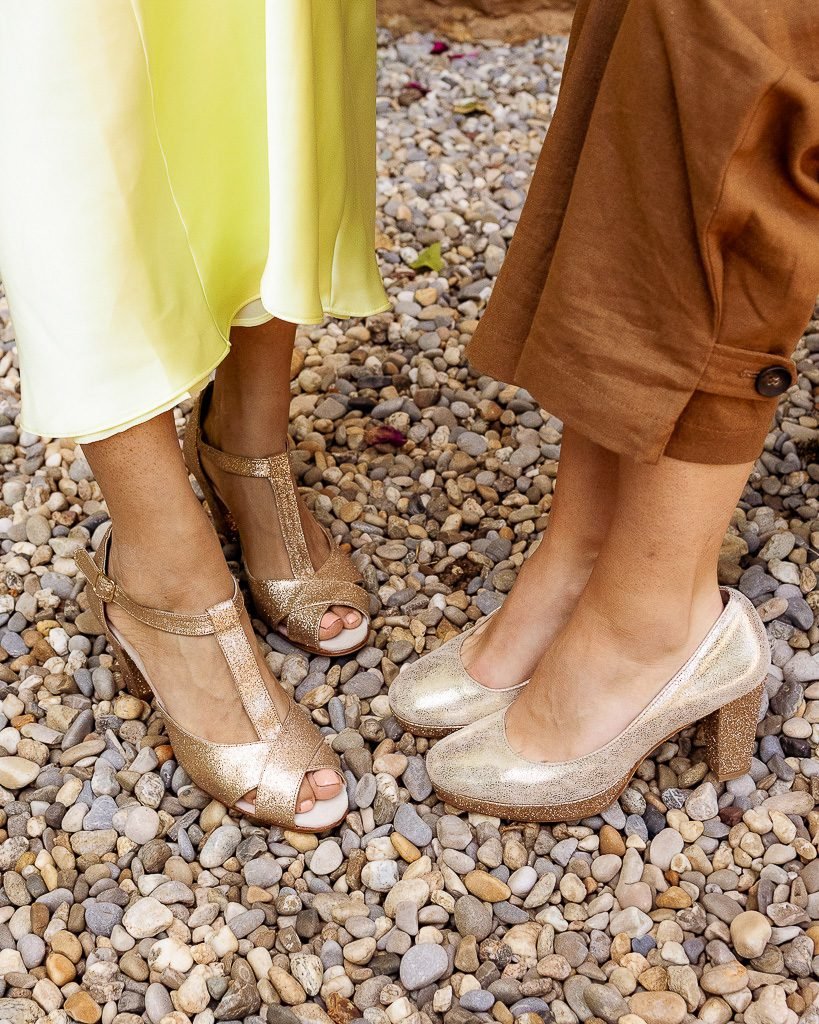 Iridescent and champagne glitter pumps