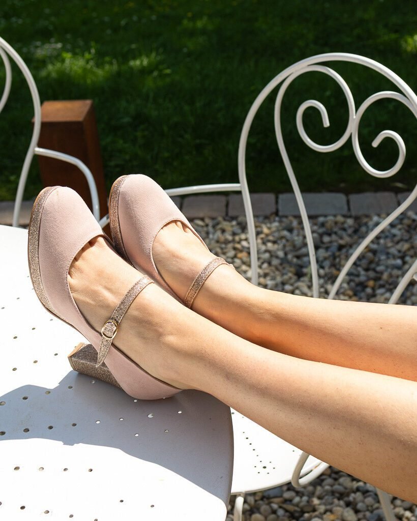 Escarpin à plateforme rose dragée et bride en fines paillettes or blond-6