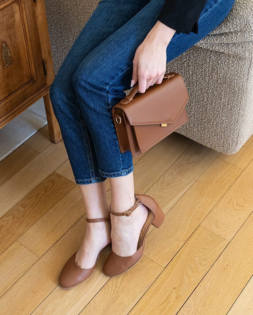 Sandale en cuir lisse marron-5