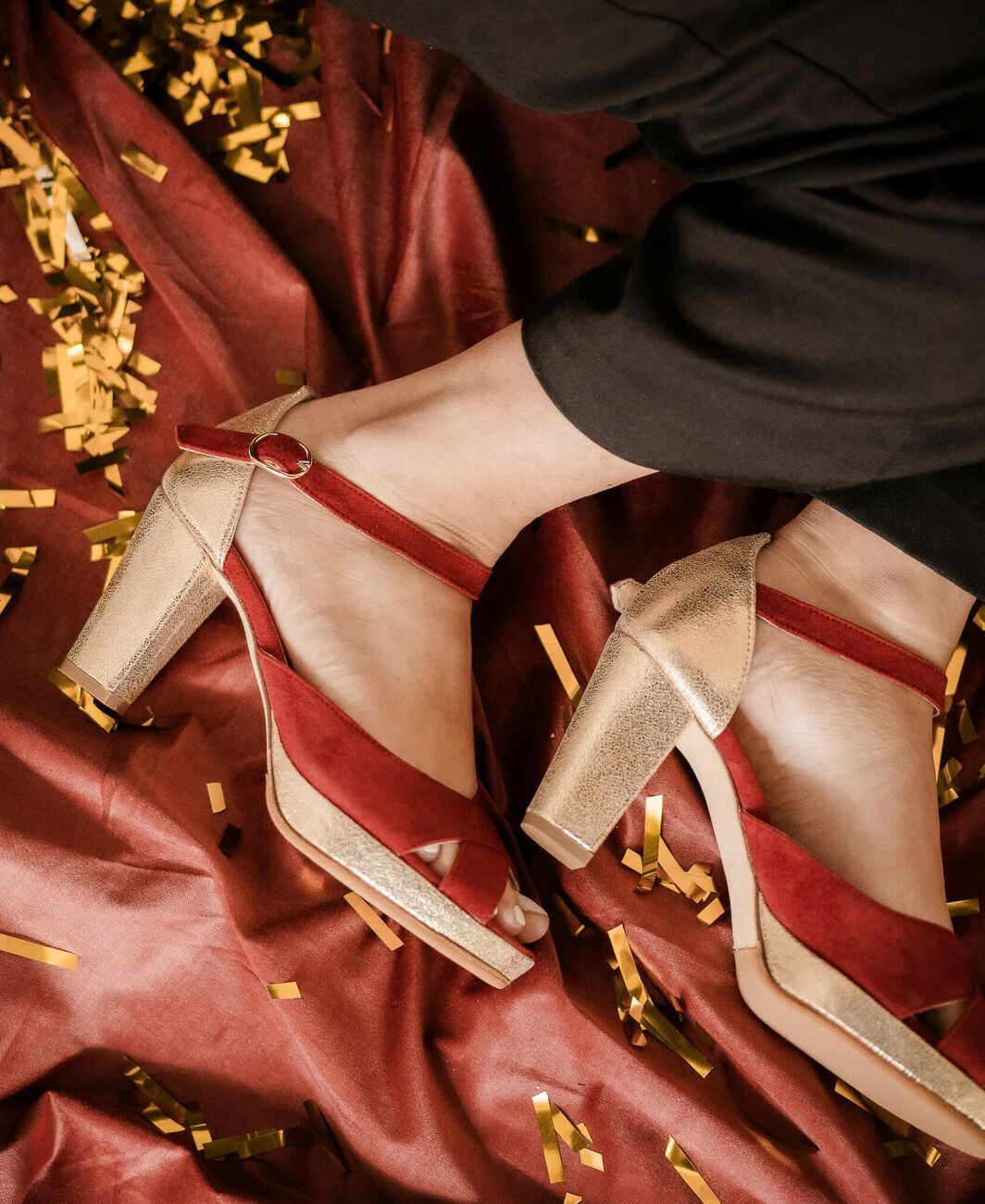 Salomé platforme ouverte en velours bordeaux et irisé champagne
