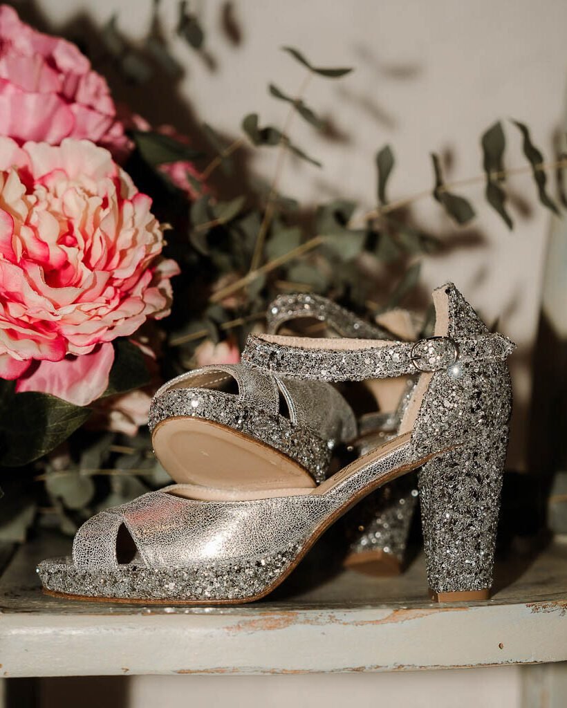 Platform Salomé in iridescent silver and glitter-2