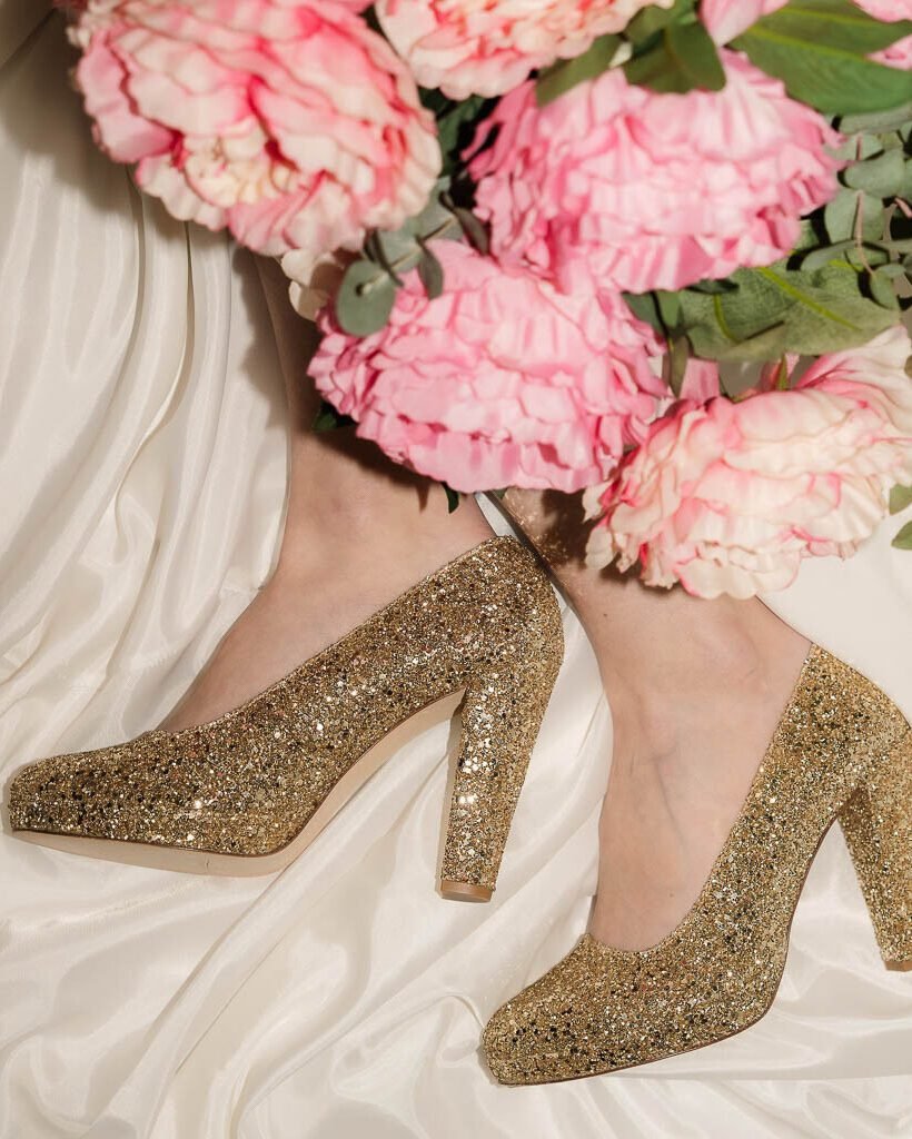 Champagne-3 glitter platform pump