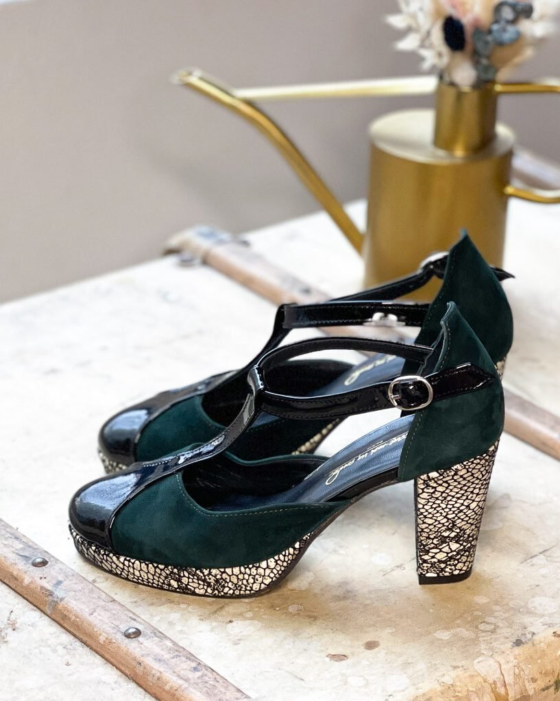 Salomé plateforme en velours vert sapin, cuir vernis noir et python