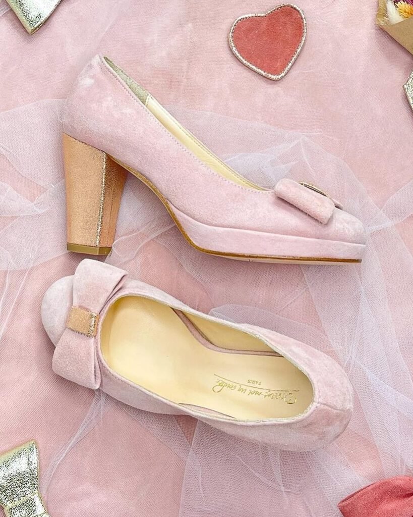 Ballerina pink velvet and iridescent rose gold platform pump