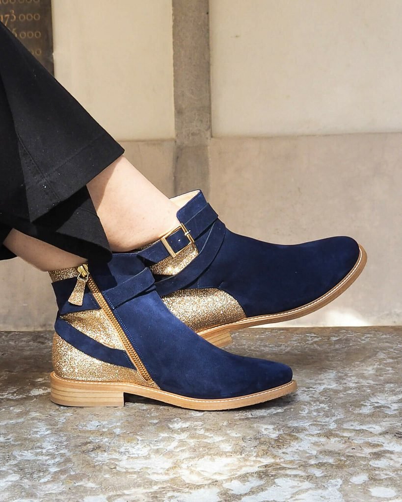 Carla boots in navy velvet and fine champagne sequins