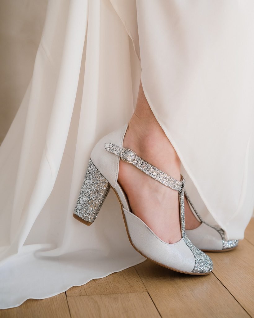 Salomé en irisé ivoire et glitter argent