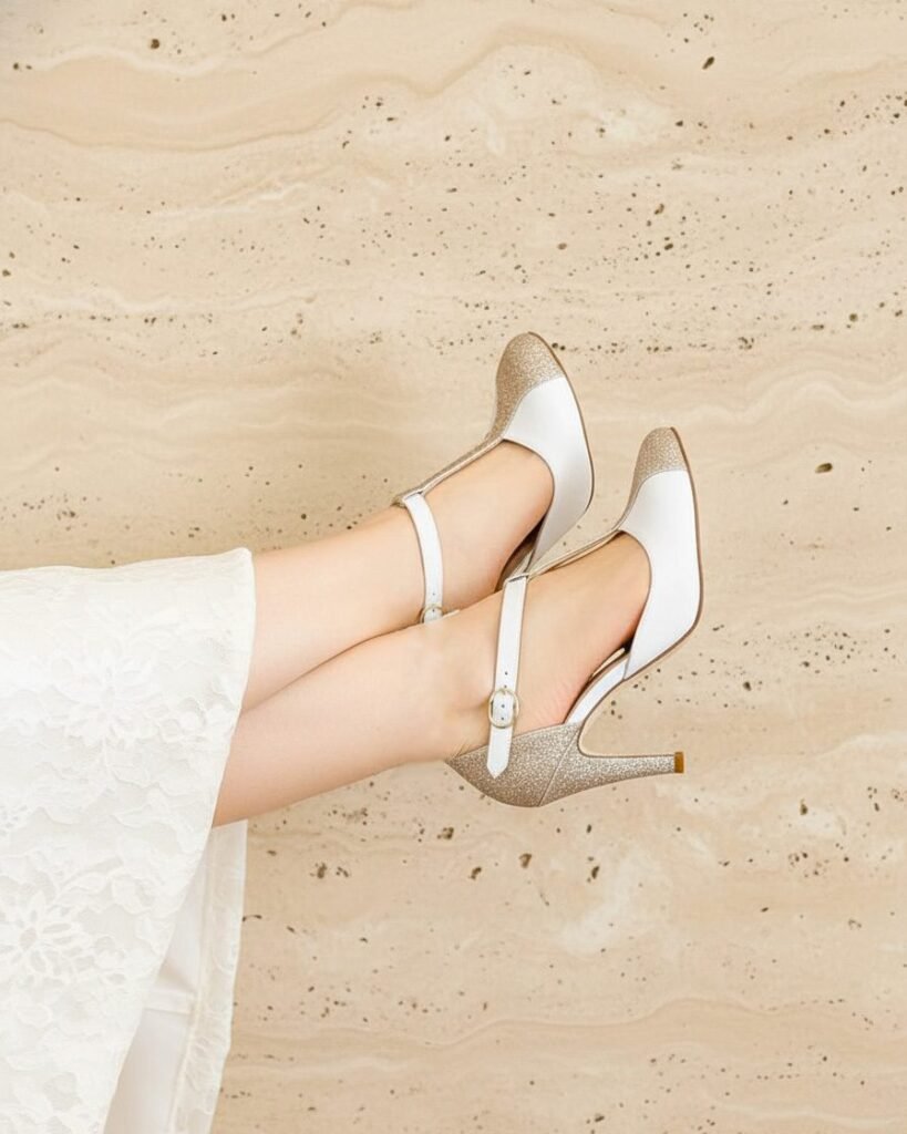White and gold wedding salome