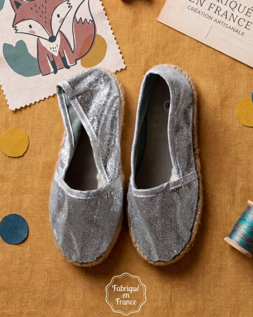 Espadrille in fine silver sequins